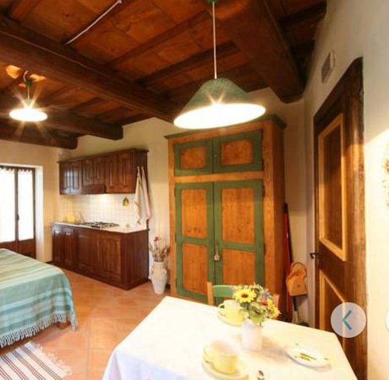 Agriturismo Monte Valentino Pietralunga (Umbria) Quarto foto